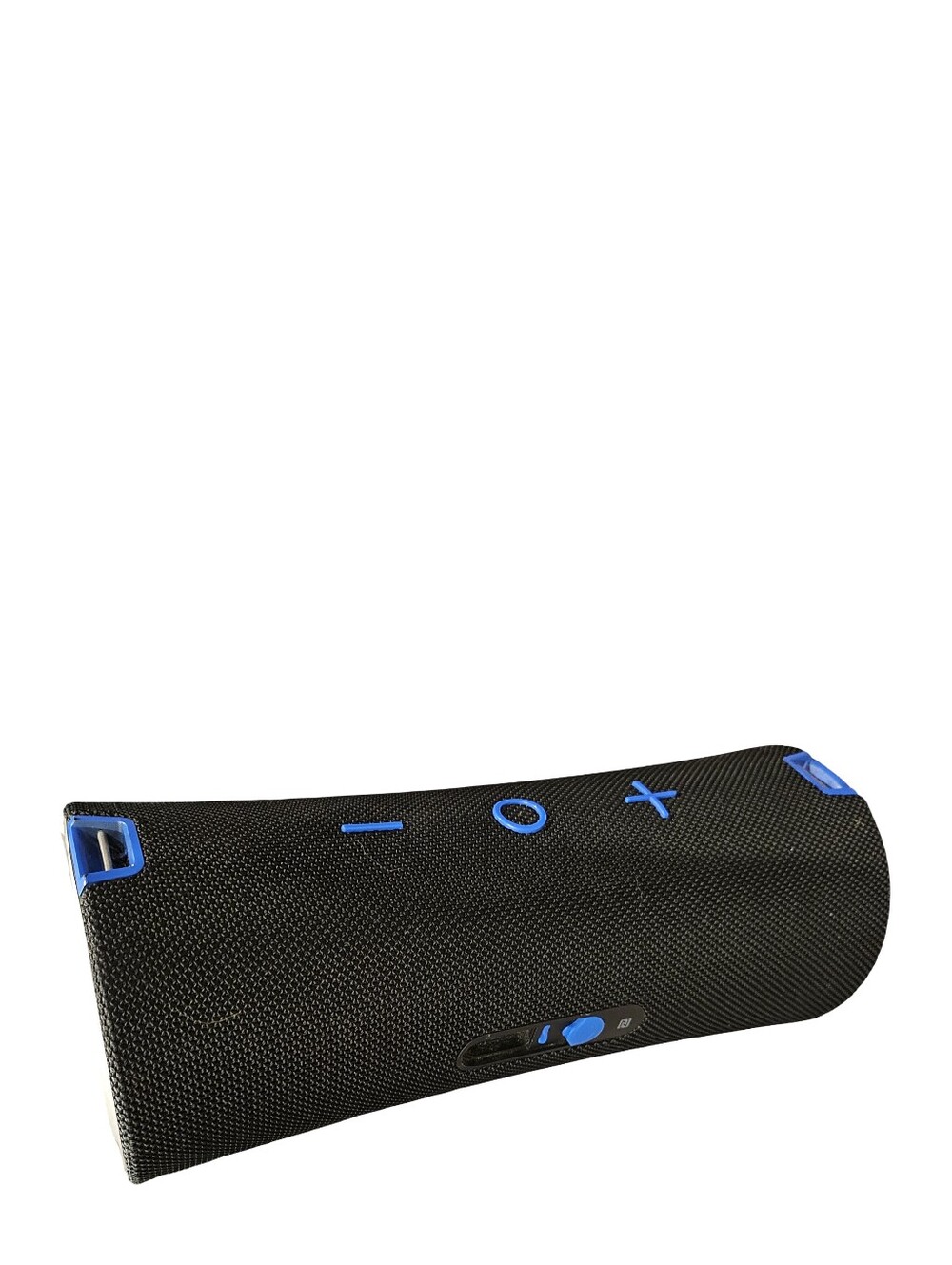 Alpine AD-SPK1 Turn1 Waterproof Bluetooth Portable 11" Speaker - Picture 3 of 9